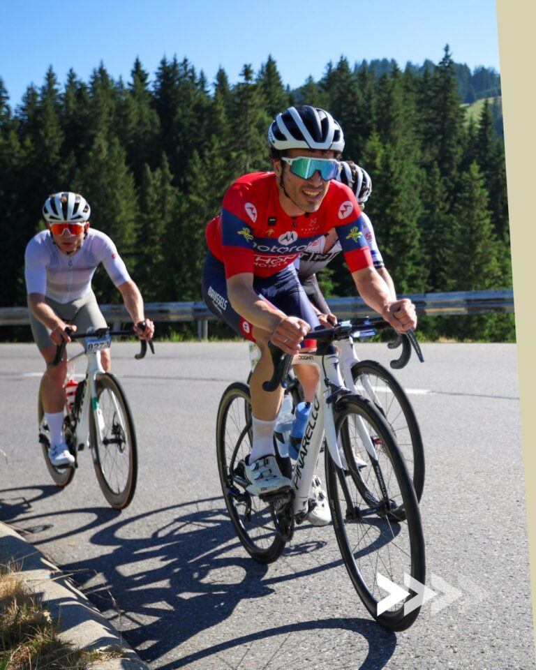 Tarifs Regulars – Hurry up! 🚴🏻💨Tu veux bénéficier de prix réduits ? C'est jusqu'à ce mardi 12 mai 23h59 que tu pourras en profiter !Hésiter trop longtemps, c'est gâcher l'occasion de faire une bonne affaire ; clique dans le lien en bio et rejoins-nous sur la ligne de départ !___Want to take advantage of discounted prices? You’ve got until 11.59 pm on Tuesday 12 May to grab them!Hesitating too long means missing out on a great deal; click the link in the bio and join us at the starting line!📷 @kuva.swiss #themajestics #villars #alpesvaudoises