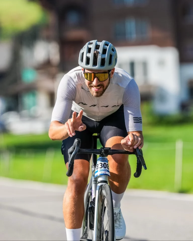 Gravel – Road – Time trial 🚴🏻

One weekend, three disciplines, five routes. 😍

We offer a massive program and you cherry-pick the one(s) you want. 🤗

Info and registration –> link in bio ✍️

___

Un weekend, trois disciplines, cinq parcours. 😍

Voici le programme complet que l'on te propose et dans lequel tu peux faire le(s) choix que tu désires. 🤗

Infos et inscriptions –> lien en bio ✍️

📷 @kuva.swiss 

#themajesticsUCI 
#villars #alpesvaudoises